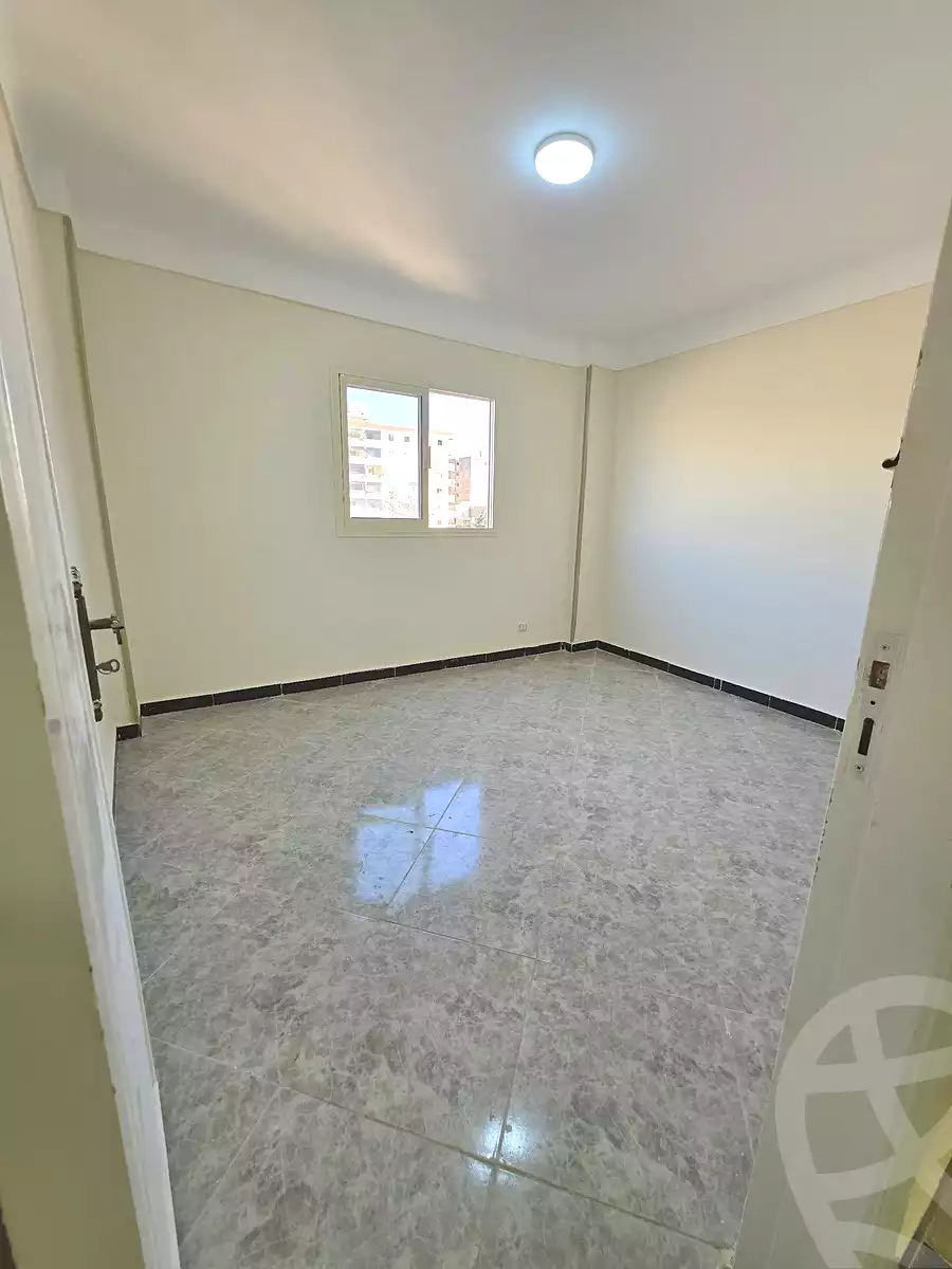https://aqarmap.com.eg/en/listing/7057451-for-sale-alexandria-al-agamy-el-hanouvel-al-haded-we-al-soulb-st