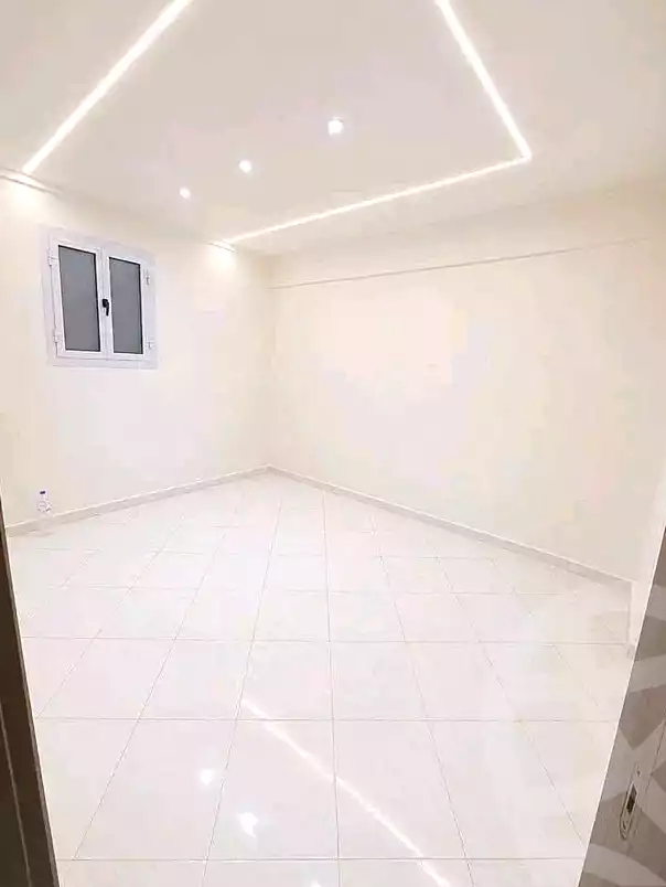 https://aqarmap.com.eg/ar/listing/7057558-for-sale-alexandria-lsywf-el-falki