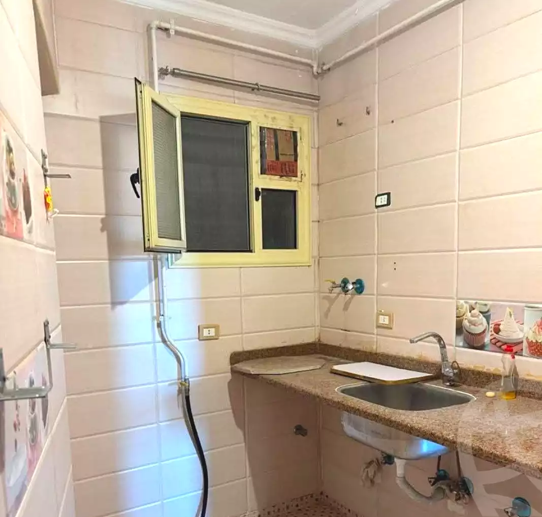 https://aqarmap.com.eg/en/listing/7057708-for-sale-alexandria-moharram-bey-ali-al-askandarani-st
