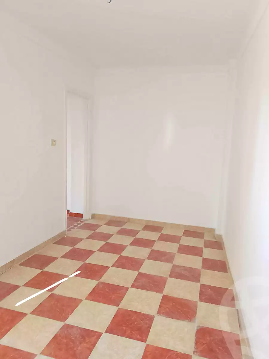 https://aqarmap.com.eg/en/listing/7057731-for-sale-alexandria-lsywf-shamaa
