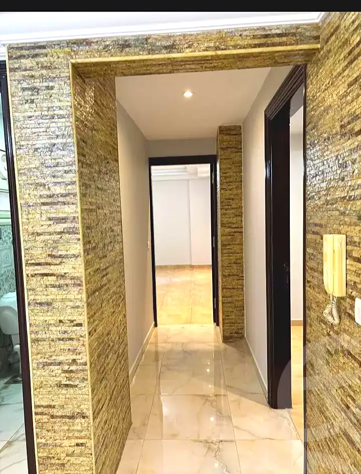 https://aqarmap.com.eg/ar/listing/7057926-for-sale-alexandria-miami-el-sebaey-st