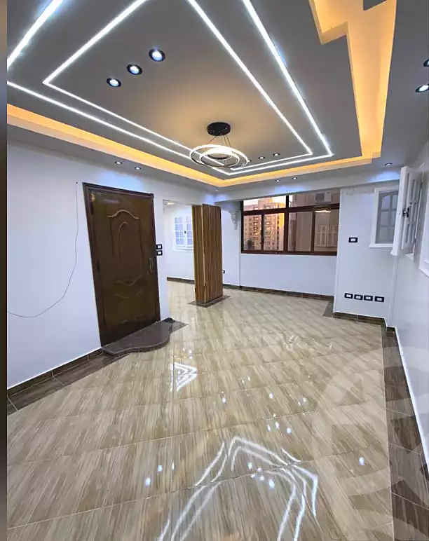 https://aqarmap.com.eg/ar/listing/7057947-for-sale-alexandria-el-asafra-l-sfr-bhry