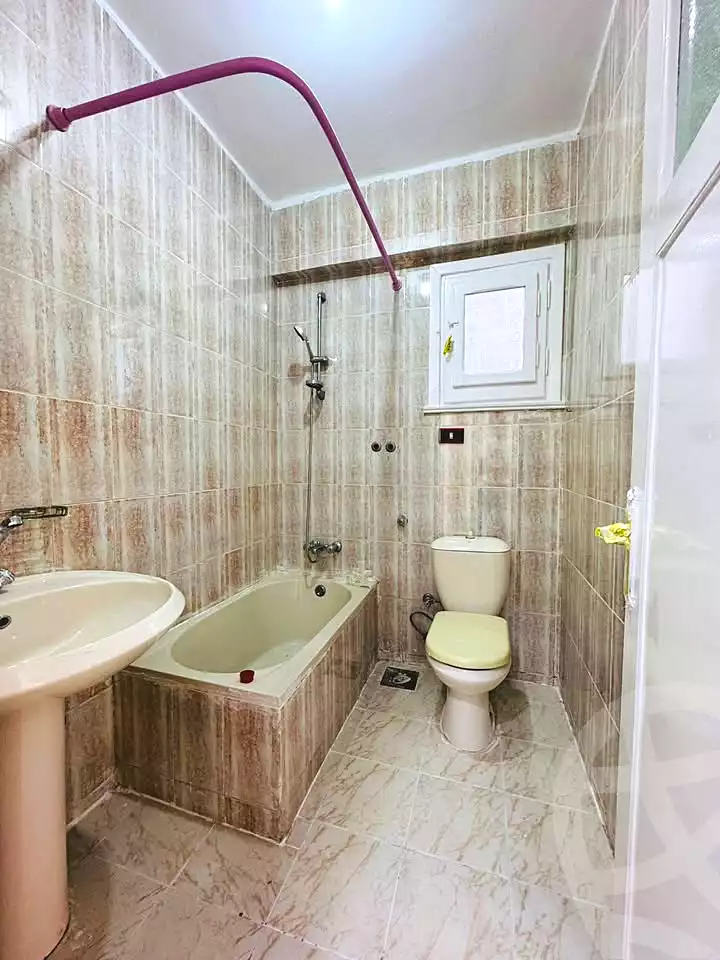 https://aqarmap.com.eg/en/listing/7058018-for-sale-alexandria-al-agamy-shataa-el-nakheel