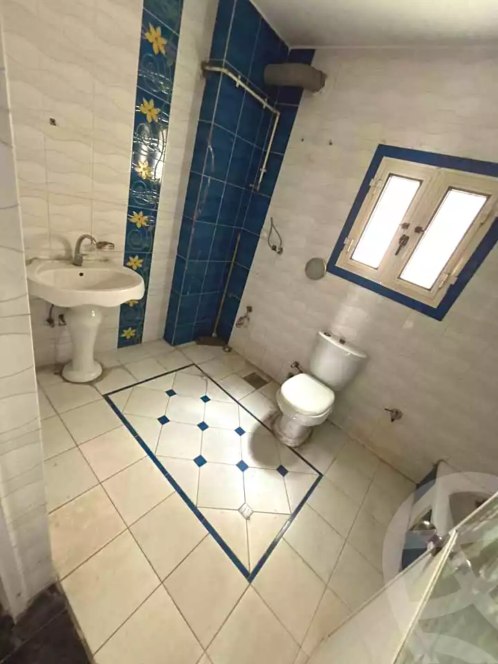 https://aqarmap.com.eg/ar/listing/7058051-for-rent-alexandria-al-agamy-lbytsh