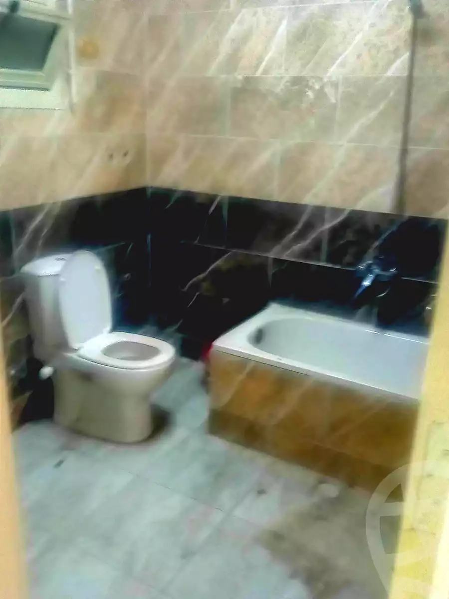 https://aqarmap.com.eg/ar/listing/7058060-for-sale-cairo-ain-shams-ain-shams-el-sharkia