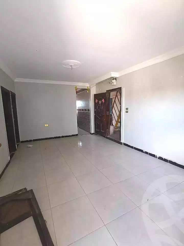 https://aqarmap.com.eg/ar/listing/7058117-for-sale-alexandria-el-asafra-shr-45