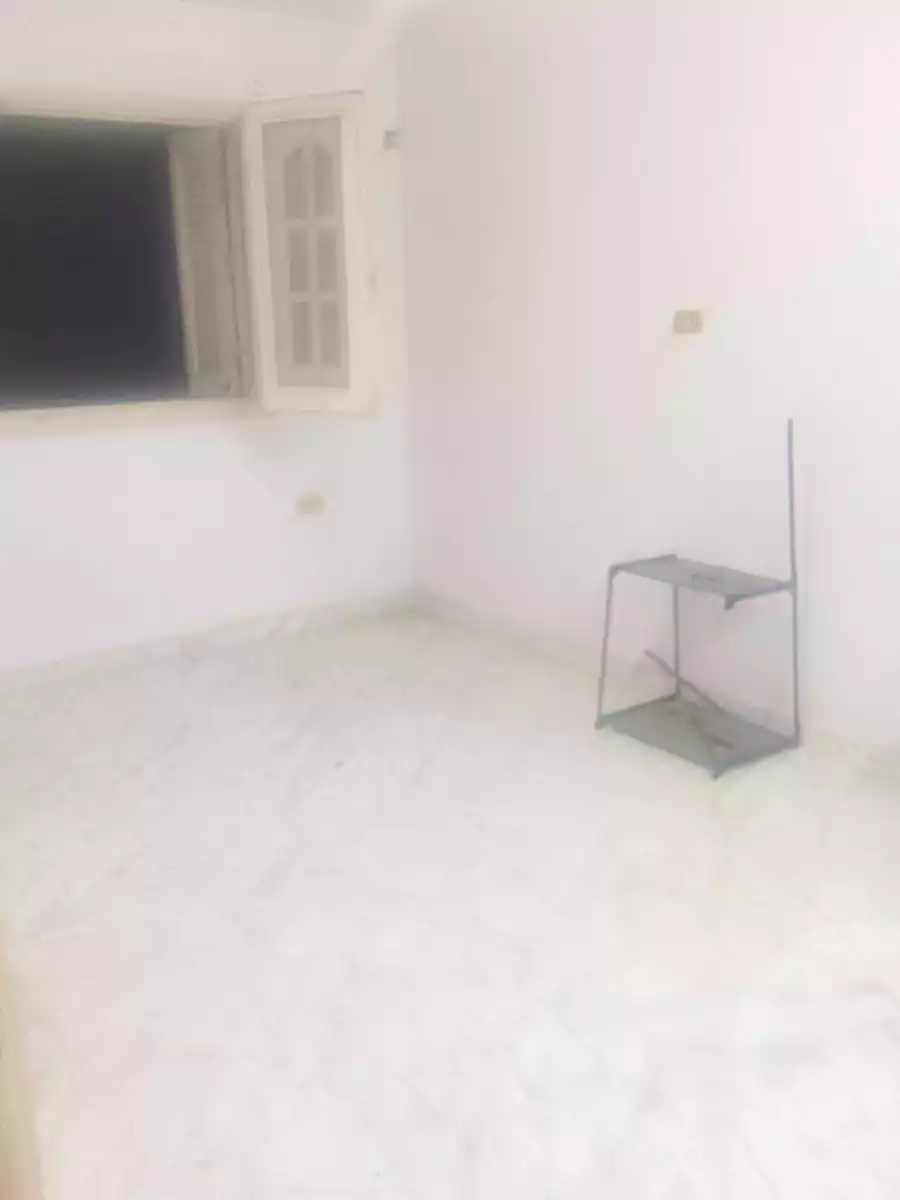 https://aqarmap.com.eg/ar/listing/7058161-for-sale-cairo-ain-shams-ain-shams-el-sharkia-el-zahraa-st