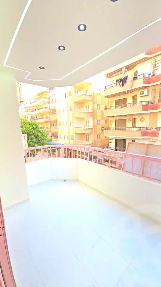 https://aqarmap.com.eg/ar/listing/7058241-for-sale-alexandria-al-agamy-shataa-el-nakheel