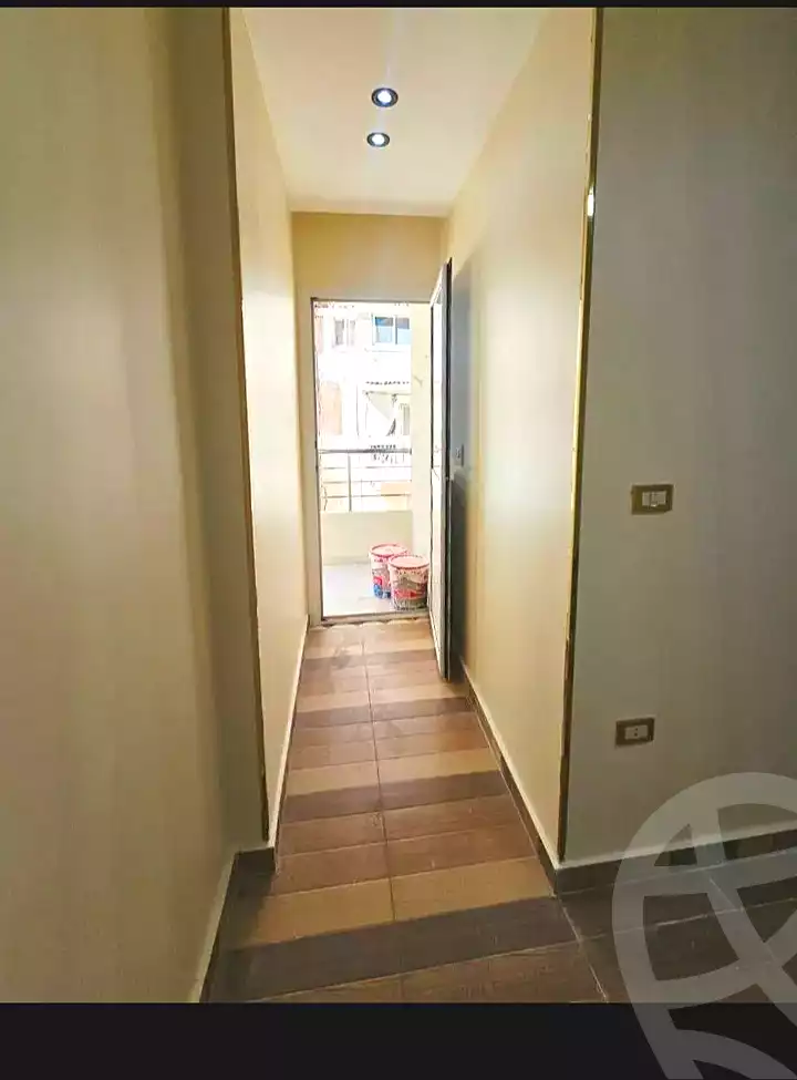 https://aqarmap.com.eg/ar/listing/7058263-for-sale-alexandria-miami-khld-bn-lwlyd
