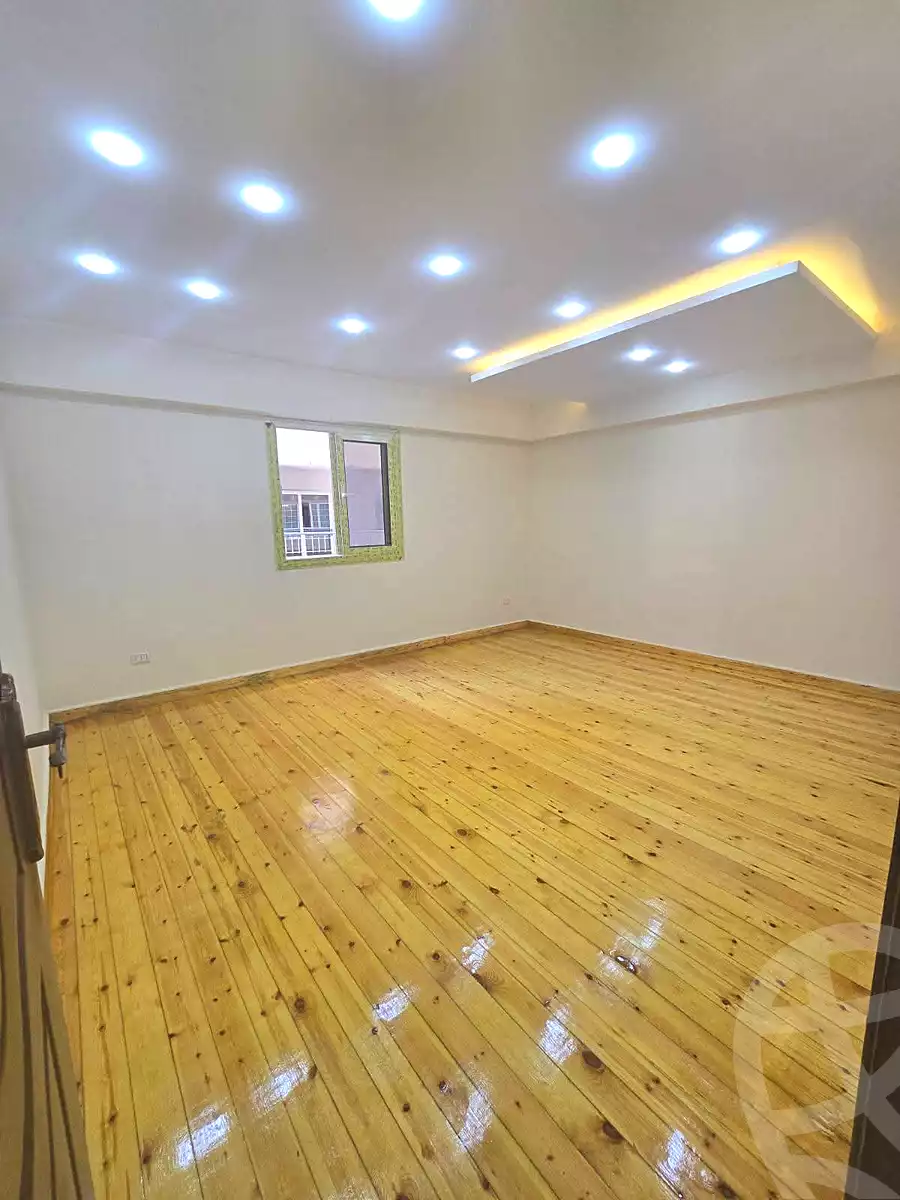 https://aqarmap.com.eg/ar/listing/7058388-for-sale-alexandria-miami-mahmoud-el-isawy-st