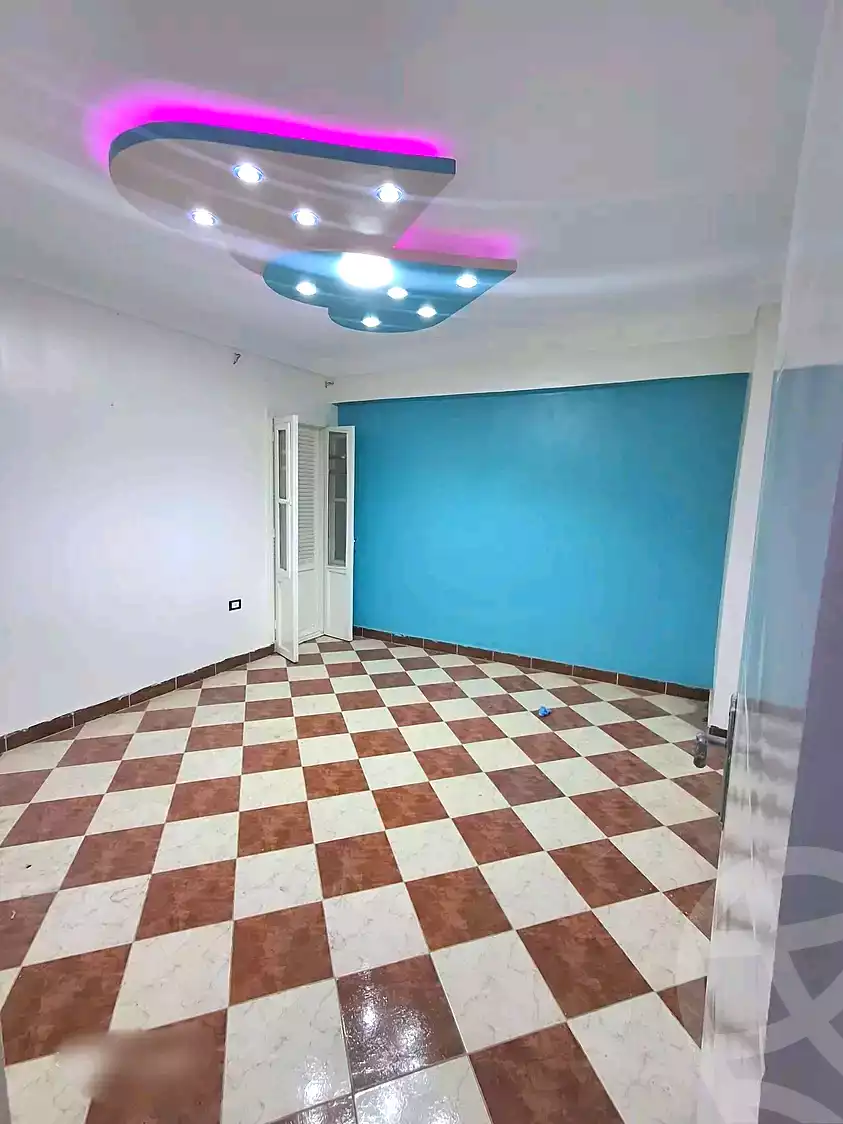 https://aqarmap.com.eg/ar/listing/7058493-for-sale-alexandria-lsywf-el-falki