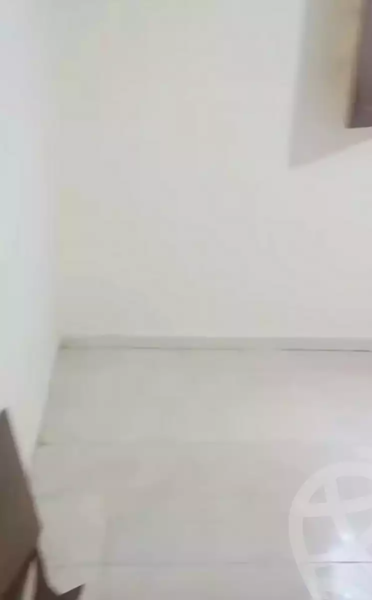https://aqarmap.com.eg/ar/listing/7058591-for-rent-alexandria-new-miami-eskot