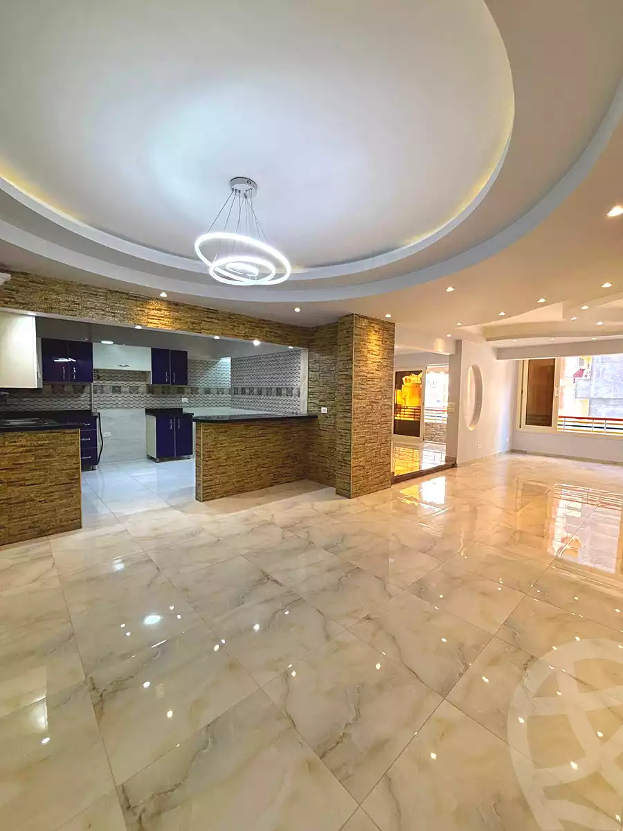 https://aqarmap.com.eg/ar/listing/7058714-for-sale-alexandria-miami-el-sebaey-st
