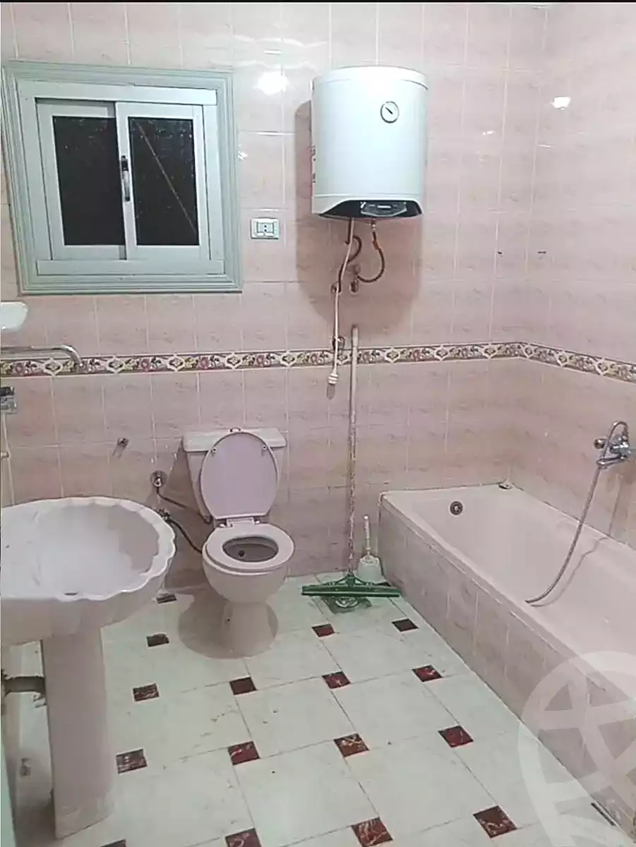 https://aqarmap.com.eg/en/listing/7059152-for-sale-alexandria-el-mandara-alex-el-mandara-bahri