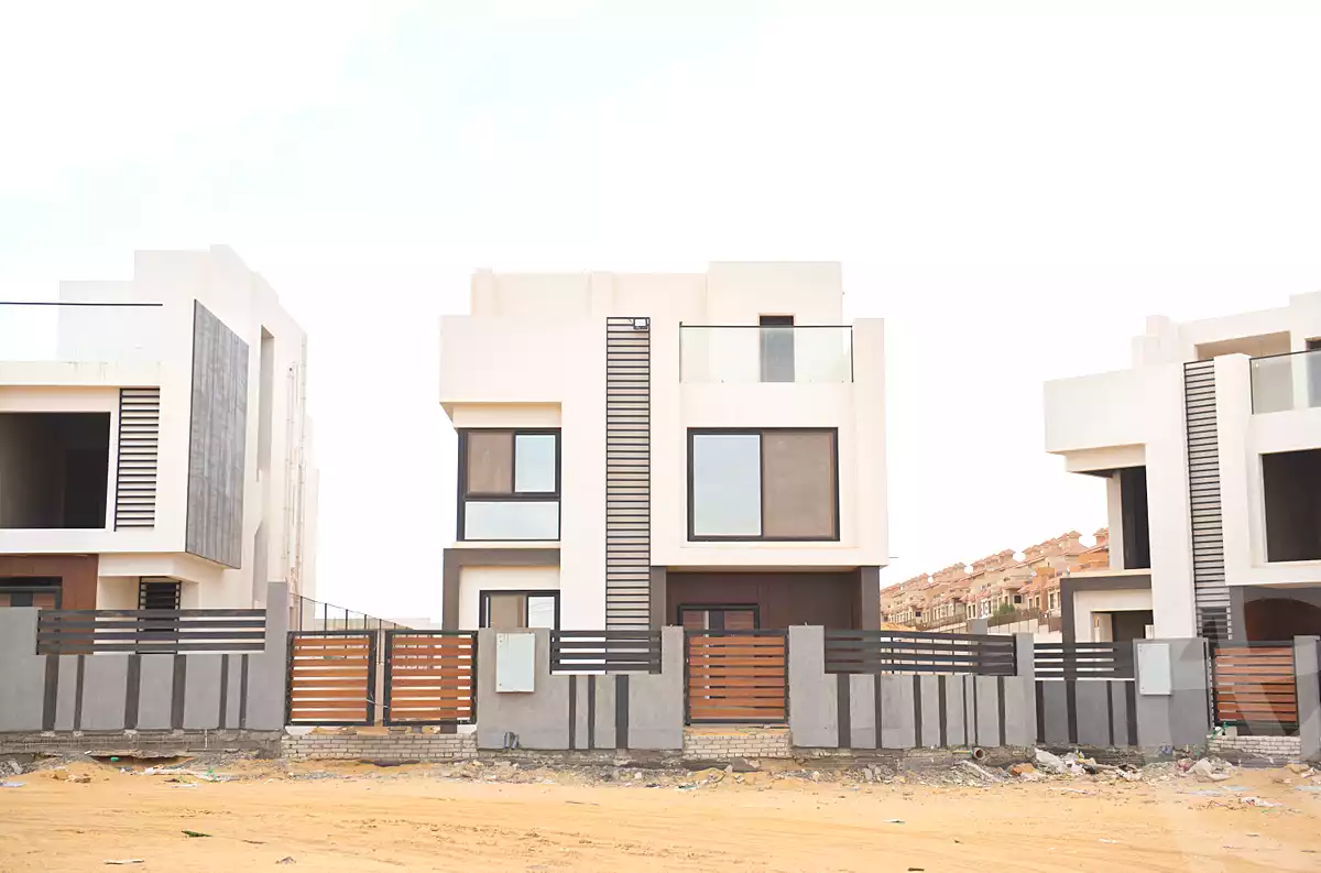 https://aqarmap.com.eg/ar/listing/7059506-for-sale-cairo-el-sheikh-zayed-city-lshykh-zyd-ljdyd-moon-hills-5-compound-sakan