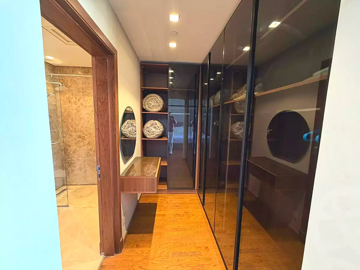 https://aqarmap.com.eg/ar/listing/7059563-for-rent-cairo-6th-of-october-compounds-aeon