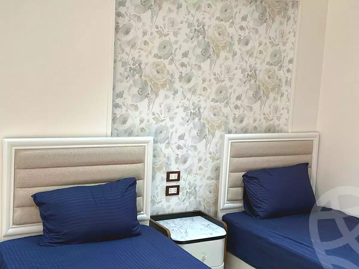 https://aqarmap.com.eg/ar/listing/7059686-for-sale-cairo-new-cairo-compounds-galleria-moon-valley-compound-arabia