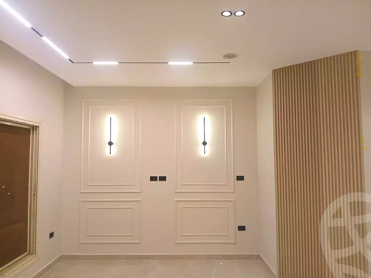 https://aqarmap.com.eg/ar/listing/7059736-for-rent-cairo-new-cairo-compounds-el-mostashareen-compound
