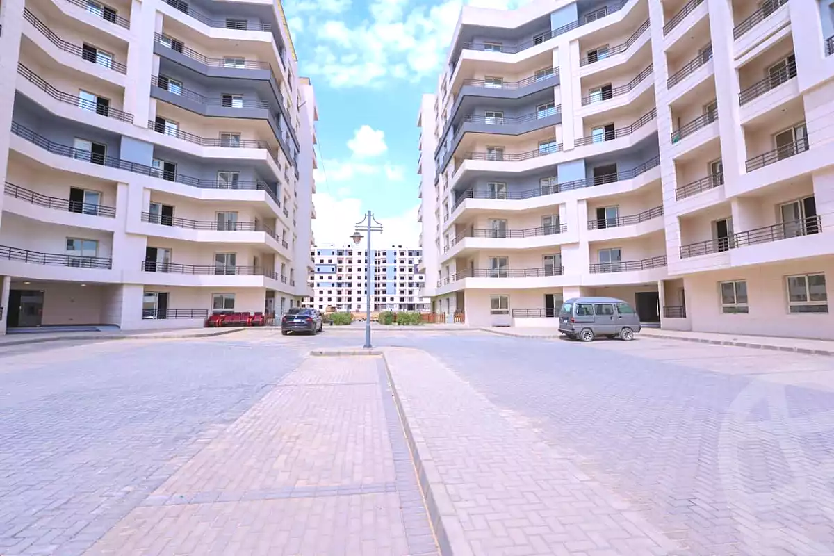 https://aqarmap.com.eg/ar/listing/7059789-for-sale-cairo-new-administrative-capital-r7-il-mondo