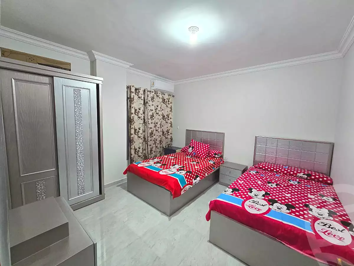 https://aqarmap.com.eg/ar/listing/7059861-for-sale-cairo-el-shorouk-lhy-lthny-grb-neighbourhood-2-b-omar-makram-rd
