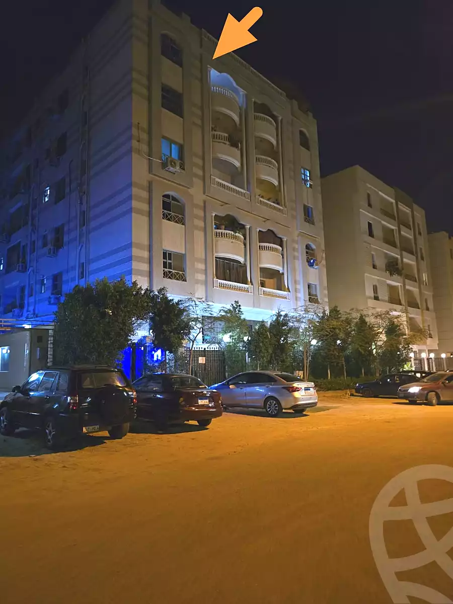 https://aqarmap.com.eg/ar/listing/7059861-for-sale-cairo-el-shorouk-lhy-lthny-grb-neighbourhood-2-b-omar-makram-rd