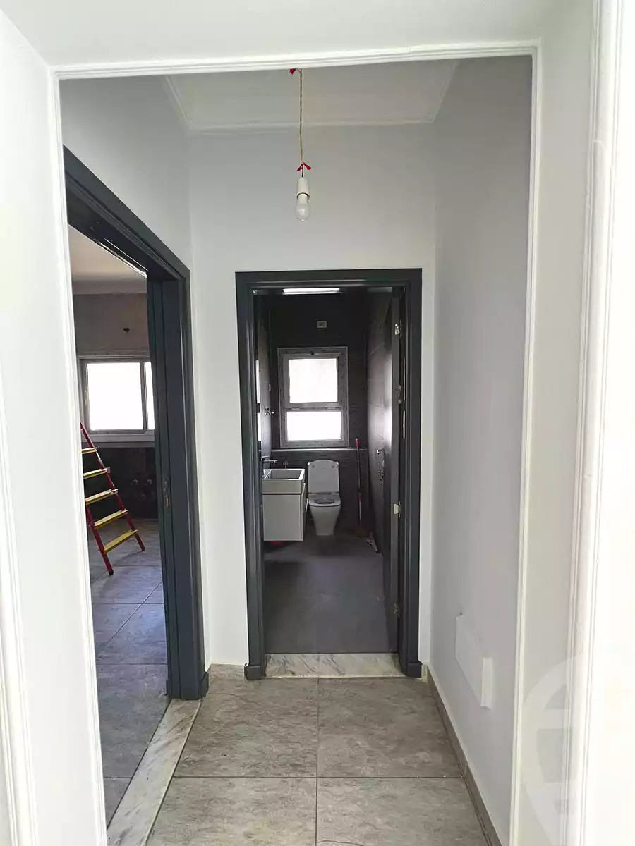 https://aqarmap.com.eg/ar/listing/7059918-for-sale-cairo-new-cairo-compounds-hyde-park-peaksville-hyde-park