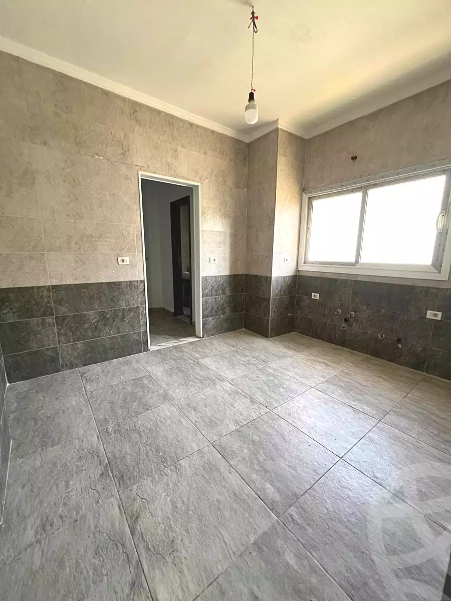 https://aqarmap.com.eg/ar/listing/7059918-for-sale-cairo-new-cairo-compounds-hyde-park-peaksville-hyde-park