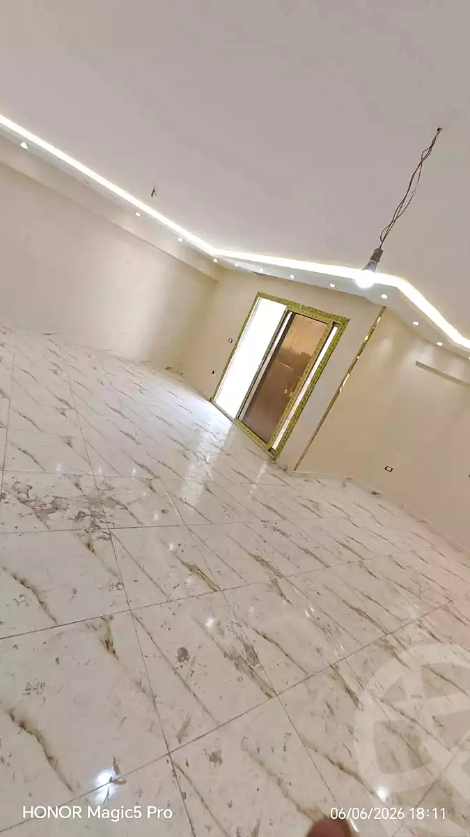 https://aqarmap.com.eg/ar/listing/7060102-for-sale-cairo-helwan-mnshy-yn-hlwn-rael-st