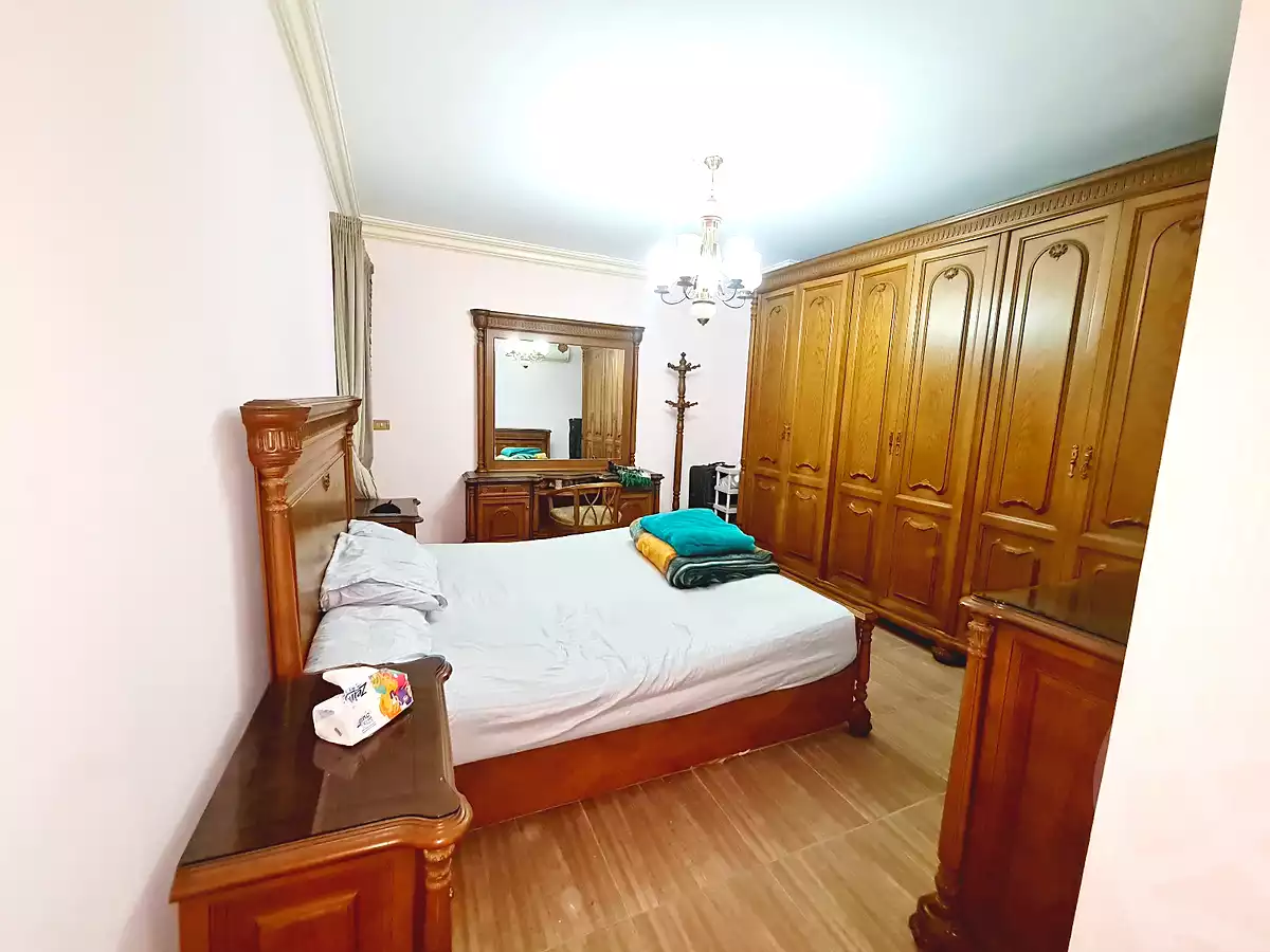 https://aqarmap.com.eg/en/listing/7060145-for-sale-alexandria-lauran-shr-mhmd-z-l-rb