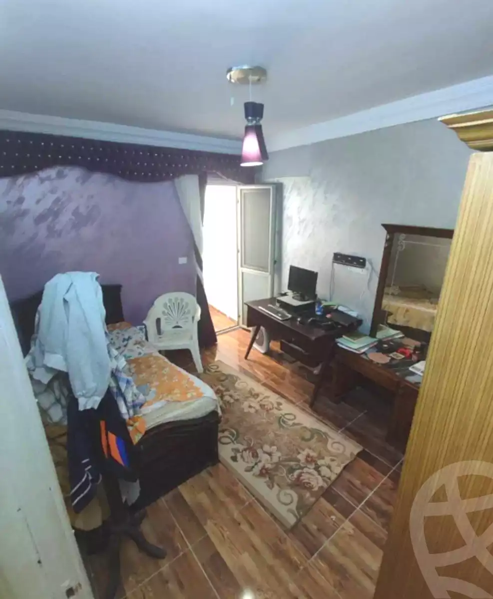 https://aqarmap.com.eg/en/listing/7060171-for-sale-alexandria-ganaklis