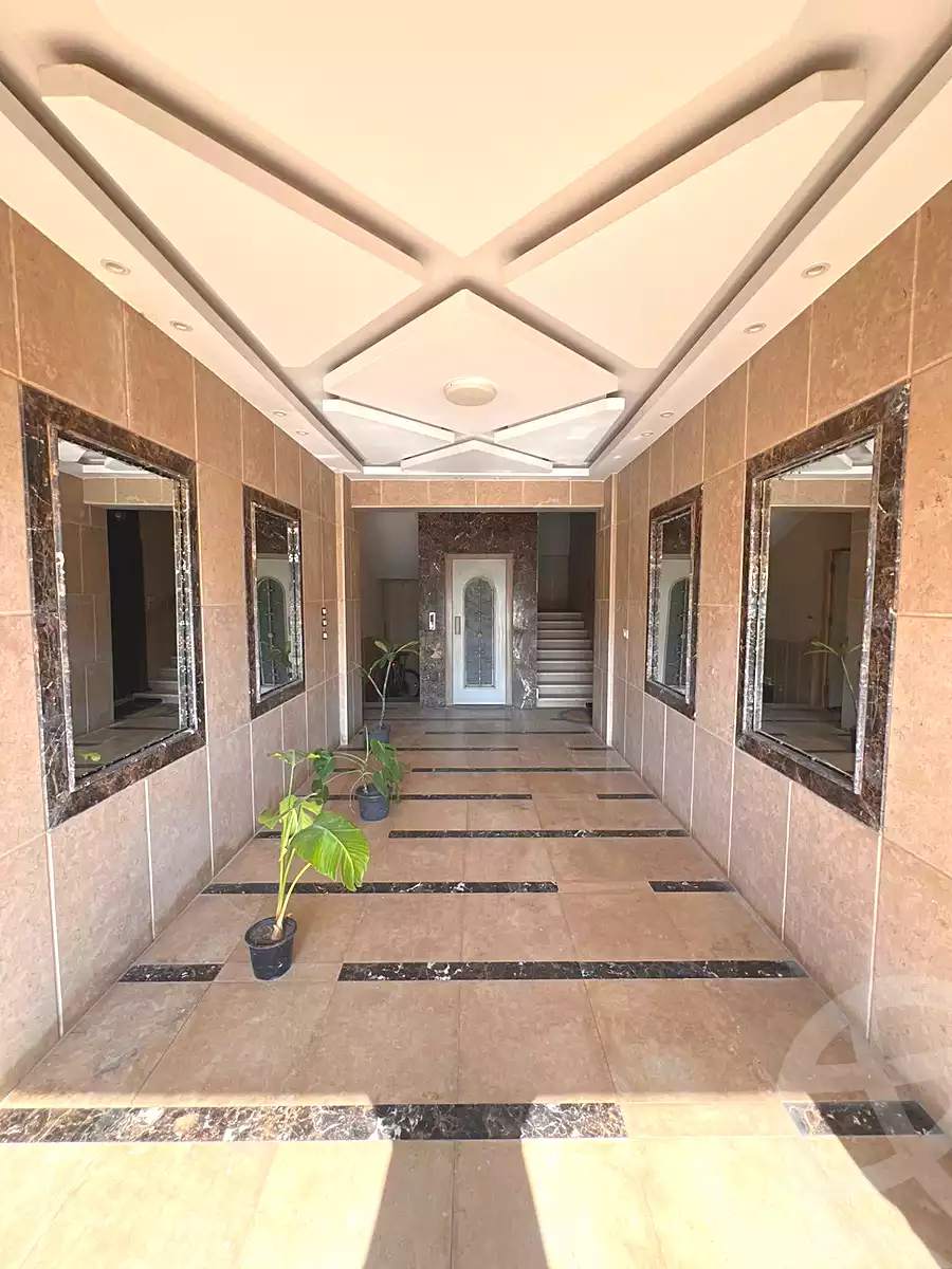 https://aqarmap.com.eg/ar/listing/7060199-for-sale-cairo-new-cairo-ganob-el-akadamiya-south-academy-g-sedki-suliman-st