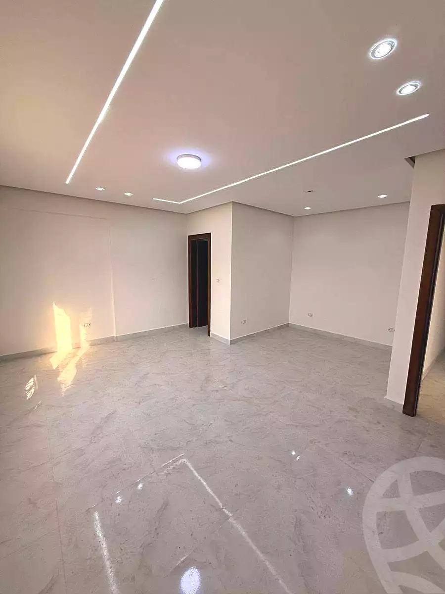 https://aqarmap.com.eg/en/listing/7060300-for-rent-cairo-ain-shams-ahmed-esmat-st