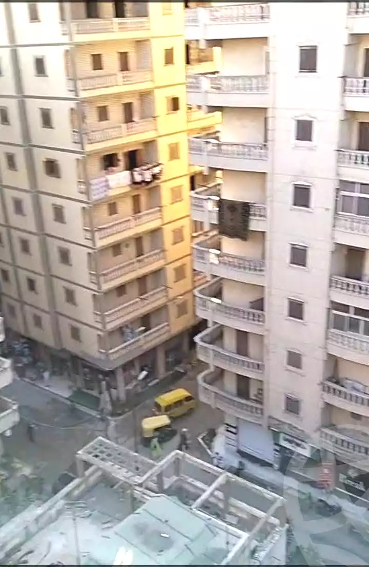 https://aqarmap.com.eg/ar/listing/7058796-for-rent-alexandria-al-agamy-el-hanouvel-hussein-waly-st