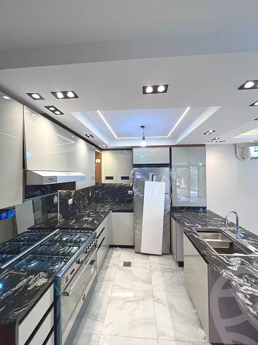 https://aqarmap.com.eg/ar/listing/7060592-for-rent-cairo-new-cairo-compounds-azad