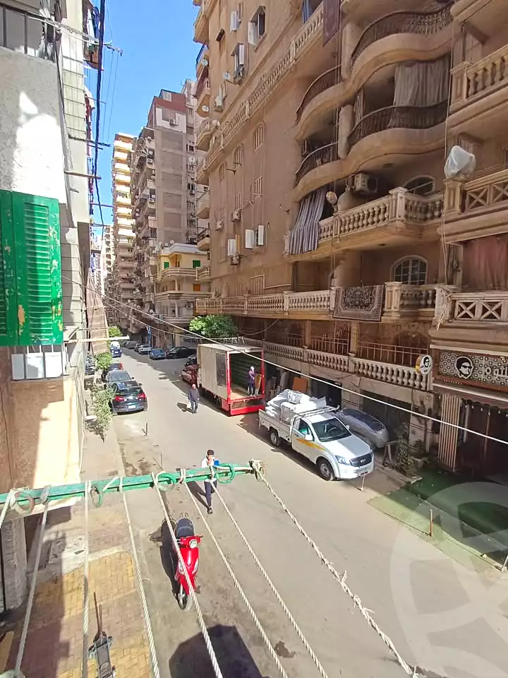 https://aqarmap.com.eg/en/listing/7061062-for-rent-alexandria-sydy-bshr-sydy-bshr-bhry-street-15