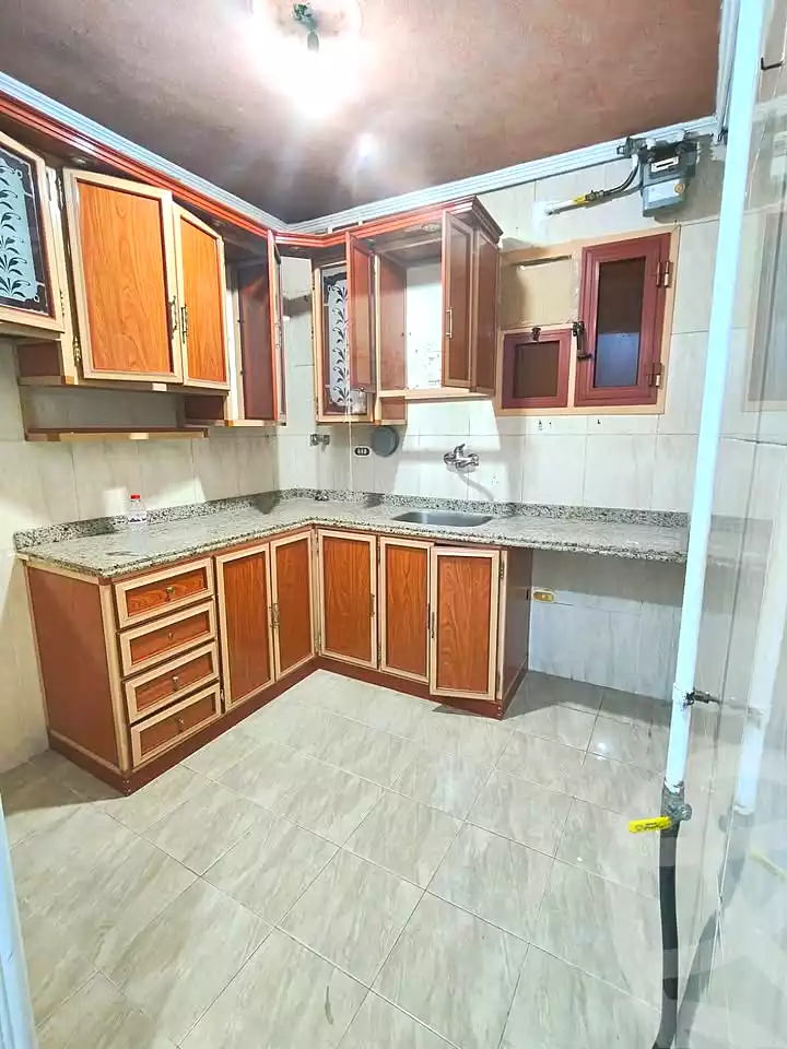 https://aqarmap.com.eg/ar/listing/7061086-for-sale-alexandria-sydy-bshr-sydy-bshr-bhry-gamal-abd-el-nasir-st