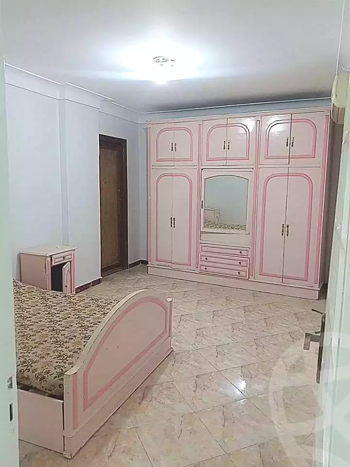 https://aqarmap.com.eg/en/listing/7061152-for-sale-alexandria-el-mandara-alex-el-mandara-bahri
