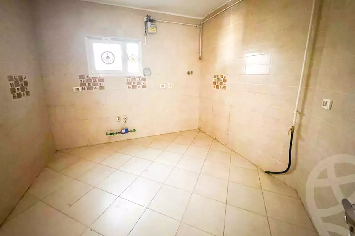 https://aqarmap.com.eg/ar/listing/7061189-for-rent-alexandria-smouha-victor-amanoiel-square