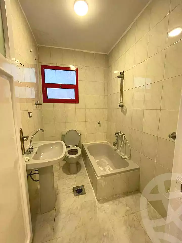 https://aqarmap.com.eg/ar/listing/7061249-for-sale-alexandria-al-agamy-shataa-el-nakheel