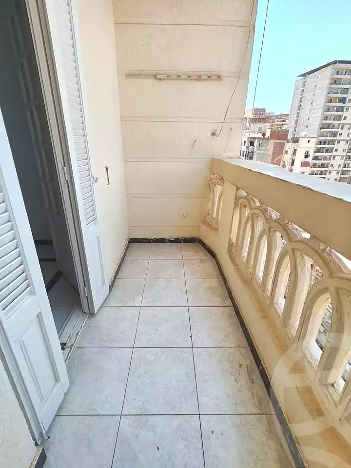 https://aqarmap.com.eg/ar/listing/7061286-for-sale-alexandria-sydy-bshr-sydy-bshr-bhry-gamal-abd-el-nasir-st