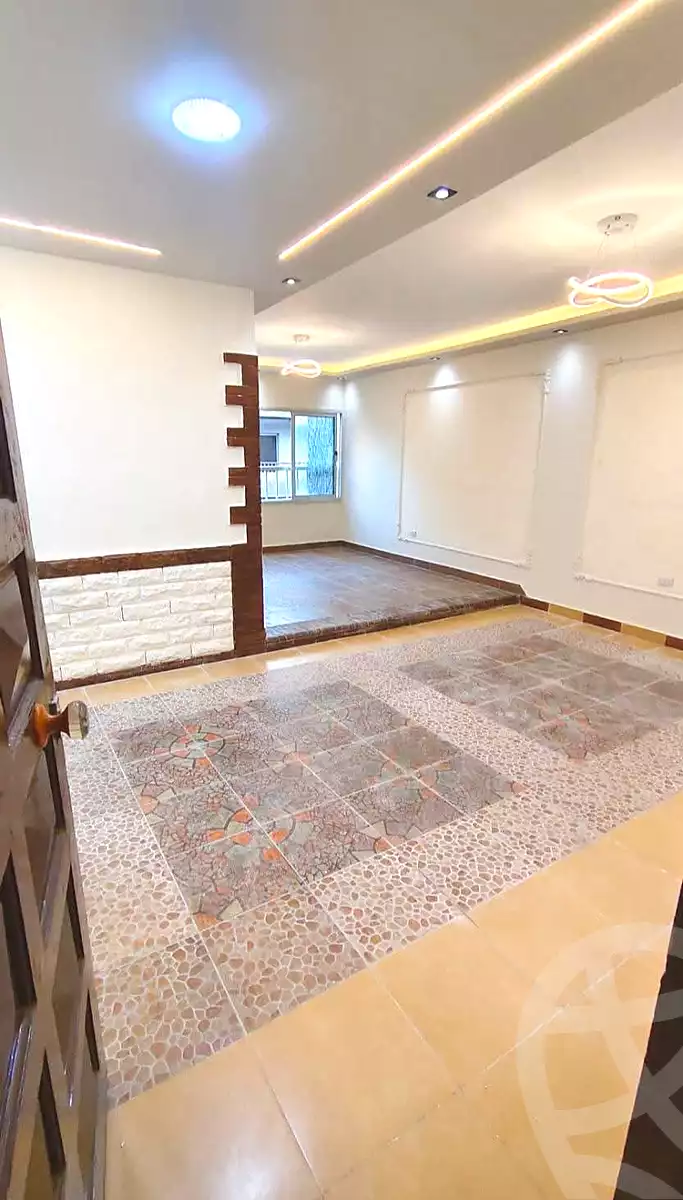 https://aqarmap.com.eg/ar/listing/7062089-for-sale-alexandria-al-agamy-shataa-el-nakheel