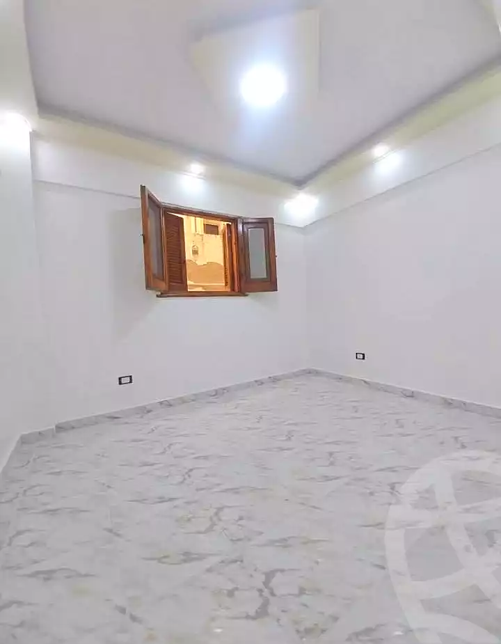 https://aqarmap.com.eg/en/listing/7062250-for-sale-alexandria-al-agamy-shataa-el-nakheel-no-6-st