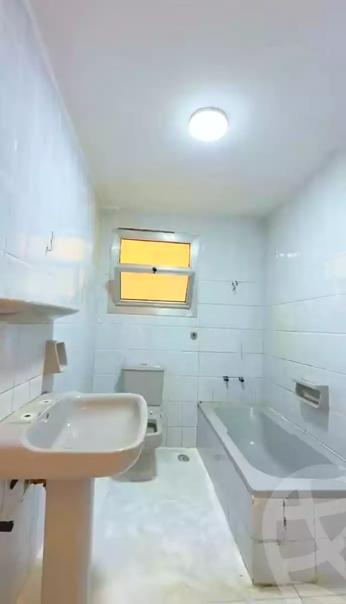 https://aqarmap.com.eg/ar/listing/7062275-for-sale-alexandria-al-agamy-shataa-el-nakheel-street-4-1