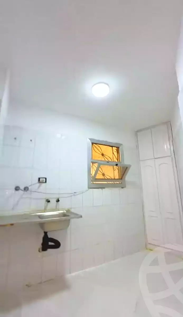 https://aqarmap.com.eg/ar/listing/7062275-for-sale-alexandria-al-agamy-shataa-el-nakheel-street-4-1