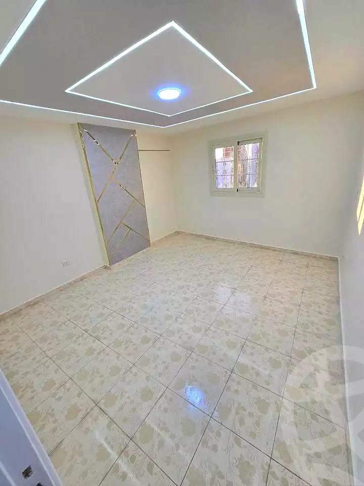 https://aqarmap.com.eg/ar/listing/7062335-for-sale-alexandria-miami-el-sebaey-st
