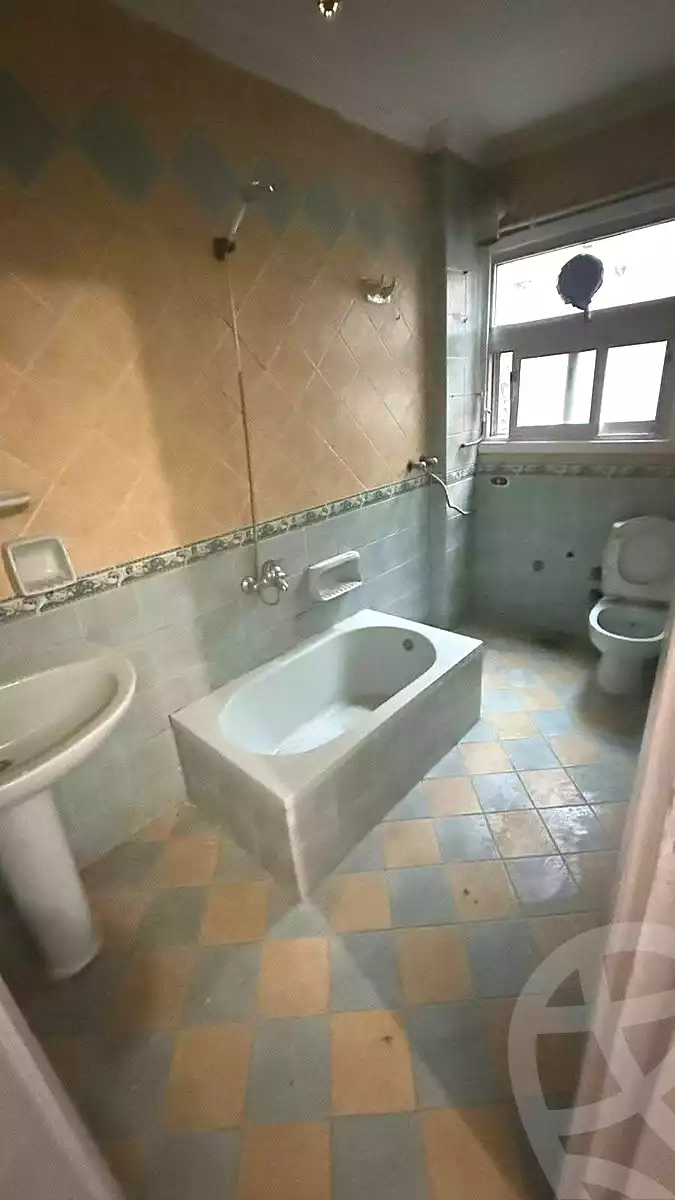 https://aqarmap.com.eg/ar/listing/7062369-for-rent-alexandria-sydy-bshr-sydy-bshr-bhry