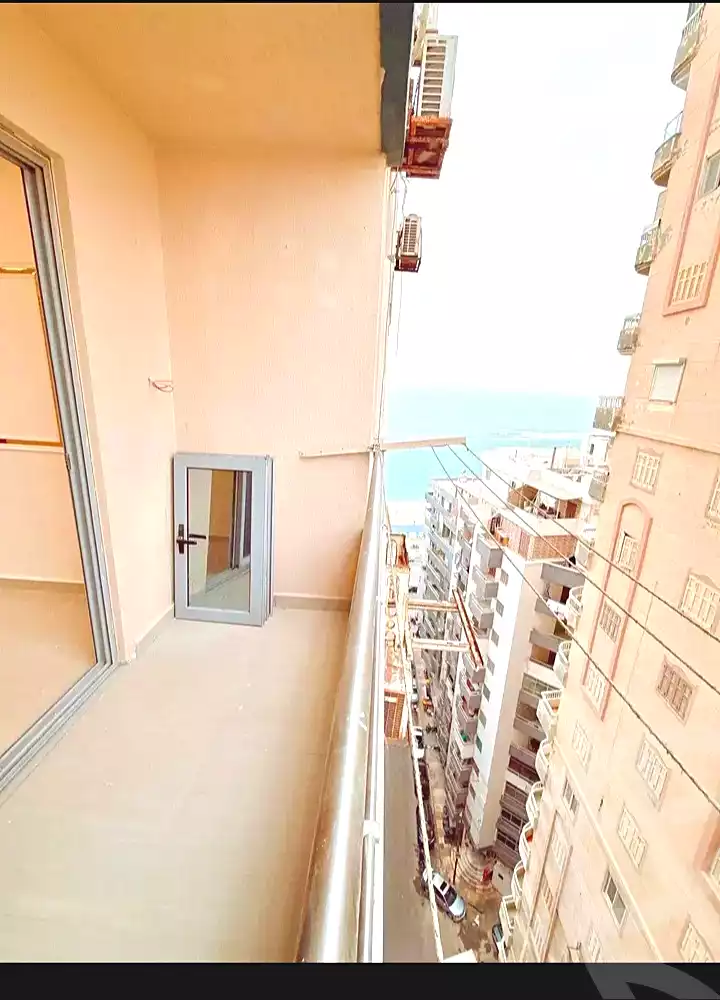 https://aqarmap.com.eg/en/listing/7062403-for-sale-alexandria-el-asafra