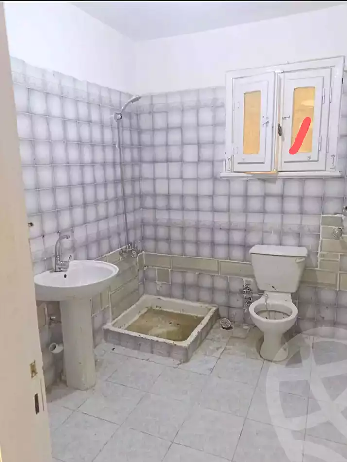 https://aqarmap.com.eg/en/listing/7062596-for-sale-alexandria-al-agamy-el-kilo-21