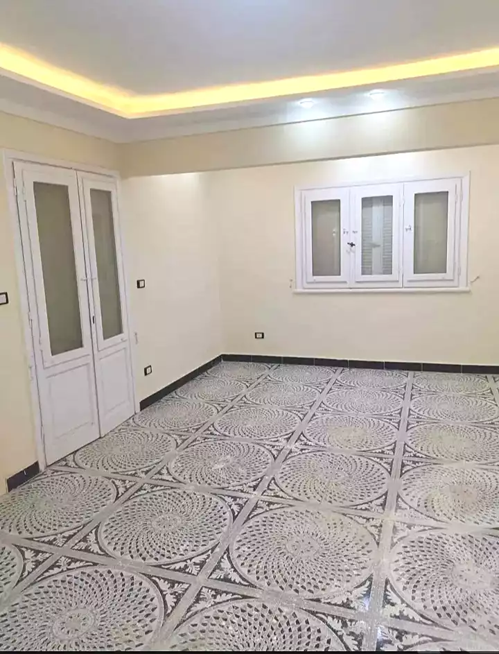 https://aqarmap.com.eg/en/listing/7062596-for-sale-alexandria-al-agamy-el-kilo-21