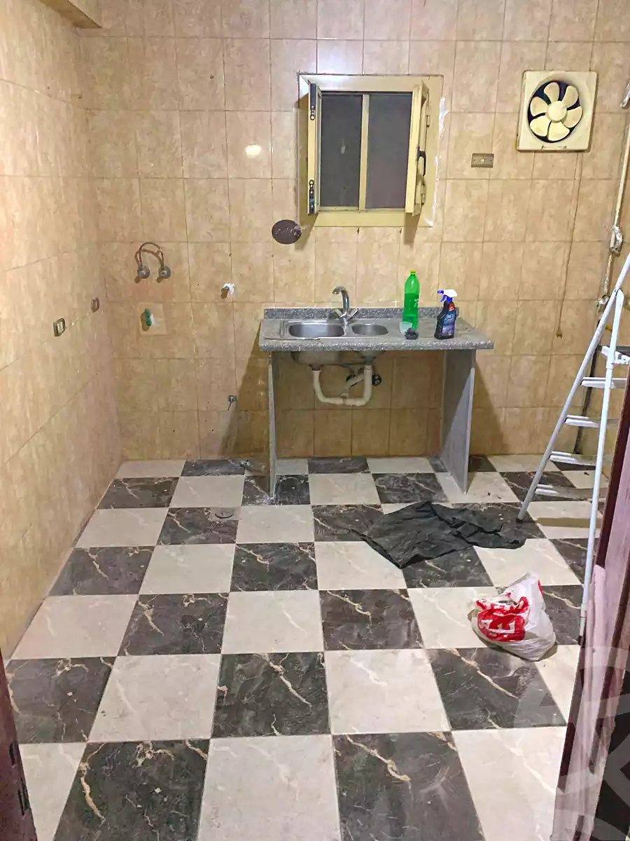 https://aqarmap.com.eg/en/listing/7059140-for-rent-cairo-helwan-helwan-el-sharkeya-thabit-basha-st